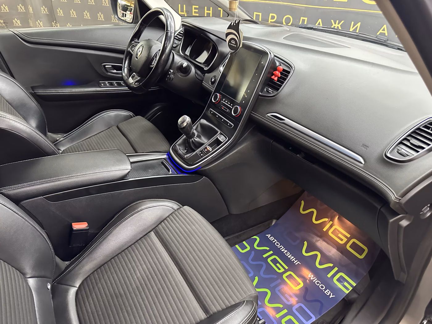 Renault Grand Scenic фото 22