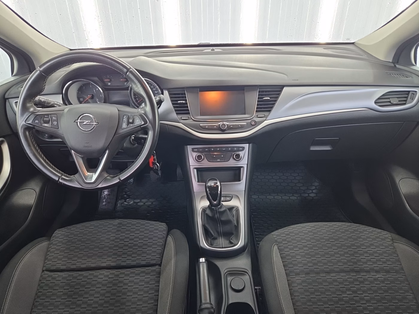 Opel Astra фото 10