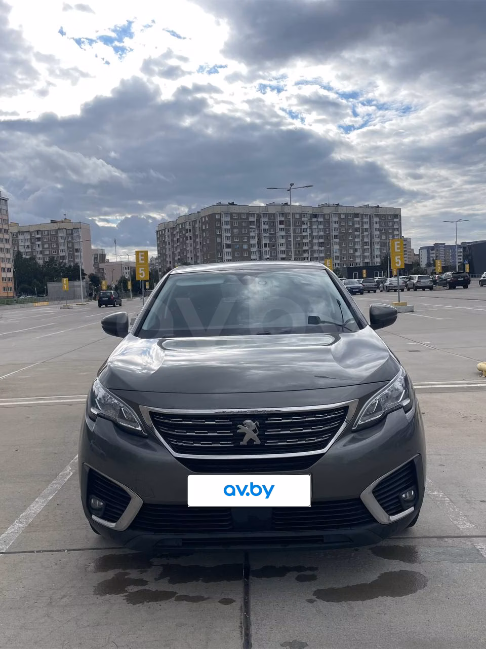 Peugeot 5008 фото 2