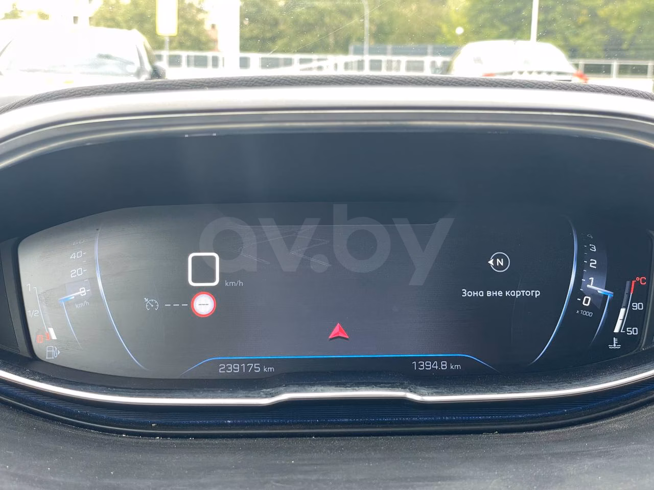 Peugeot 5008 фото 9