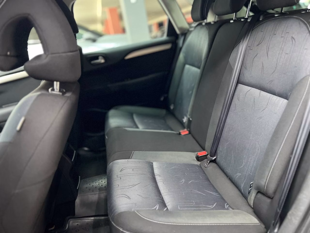Citroen C4 фото 8
