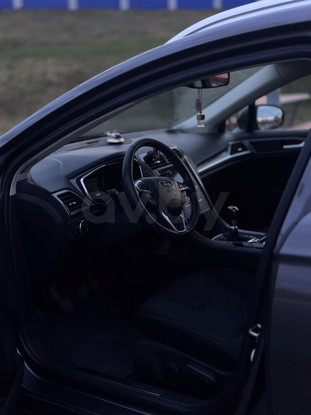 Ford Mondeo фото 8