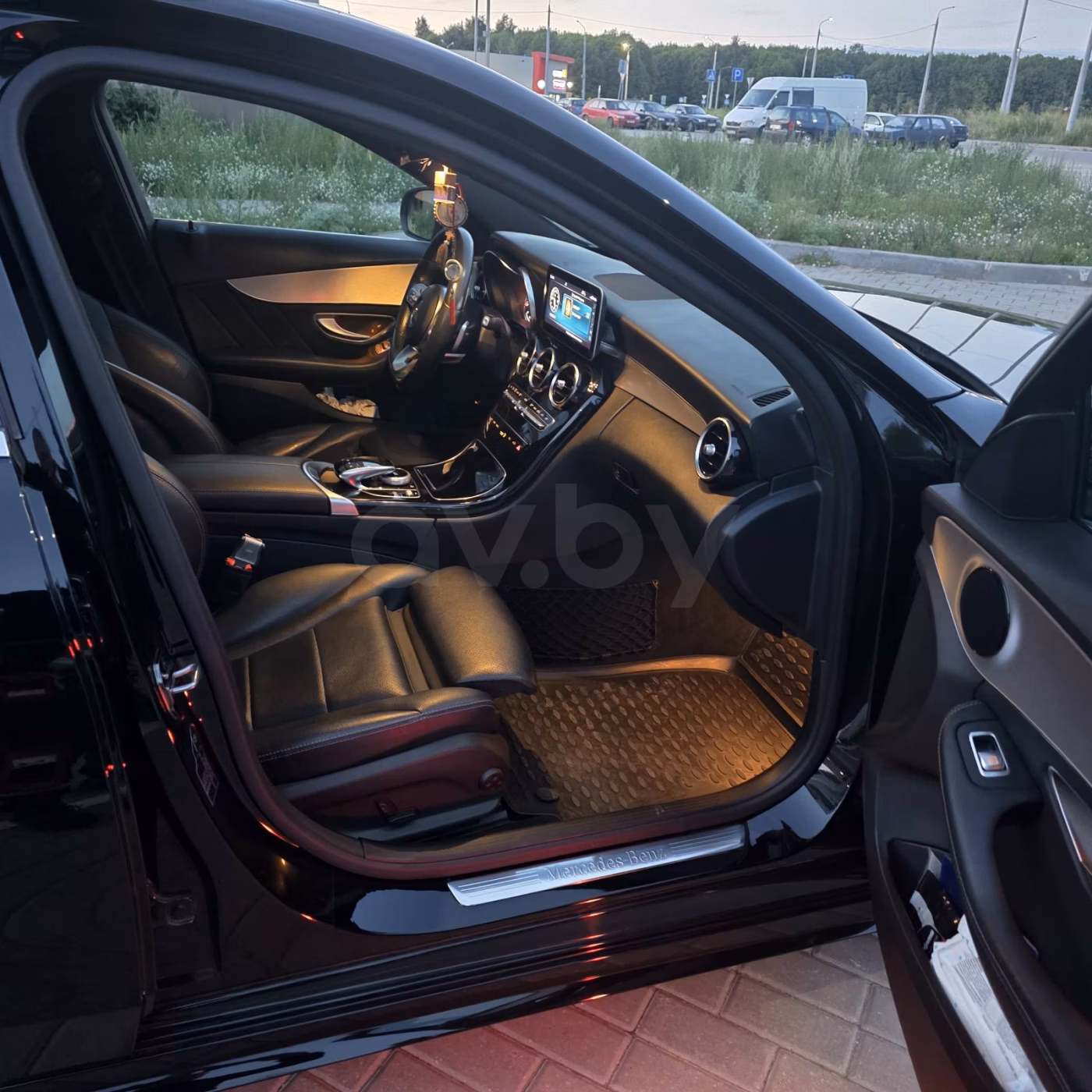 Mercedes-Benz C-Класс фото 7