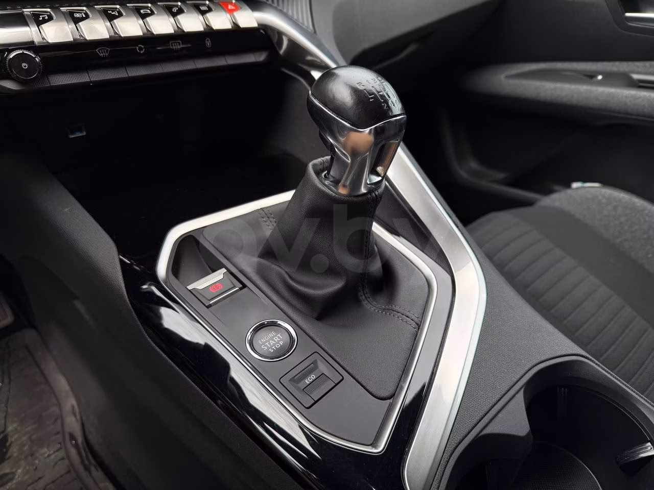 Peugeot 3008 фото 17