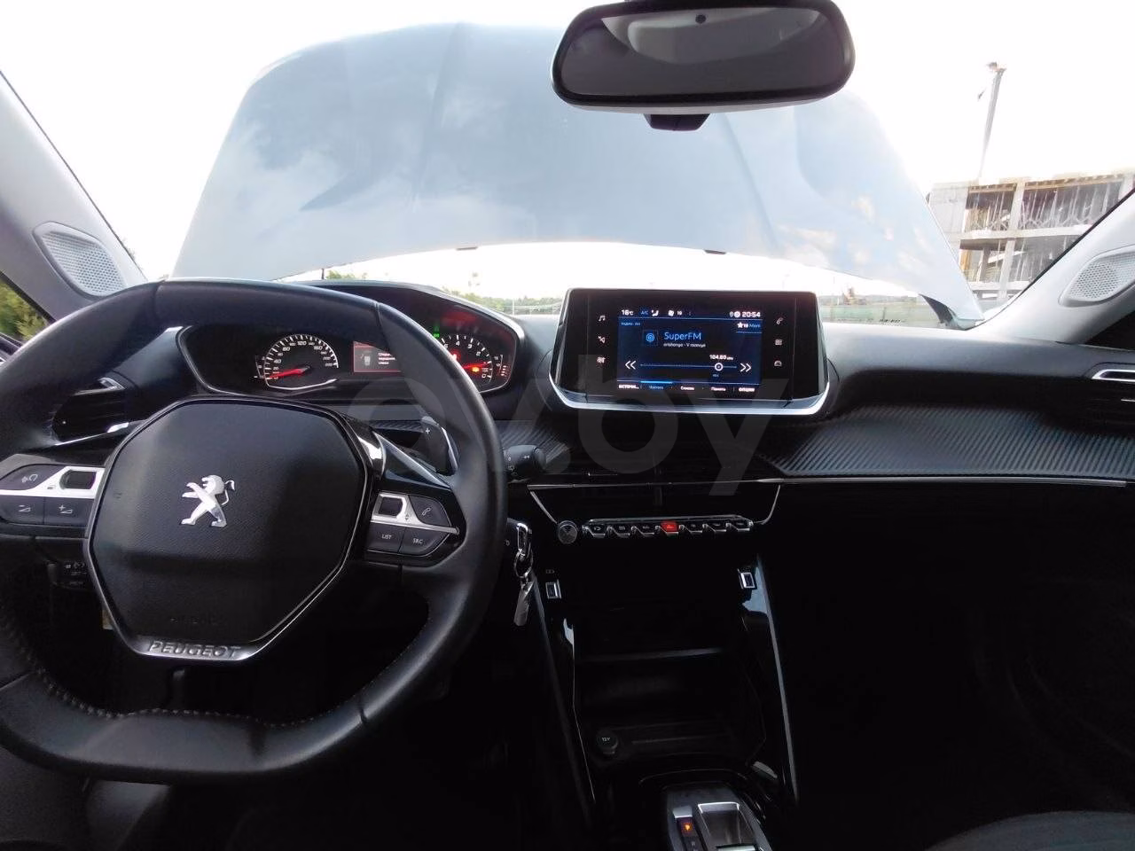 Peugeot 2008 фото 17