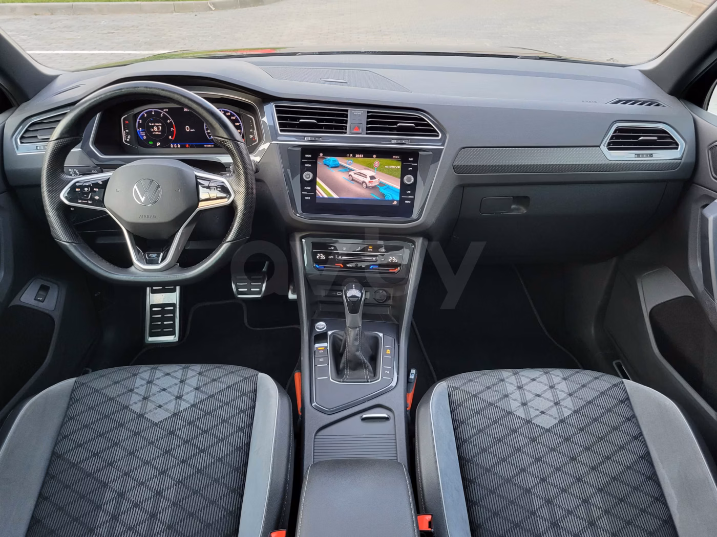 Volkswagen Tiguan фото 11