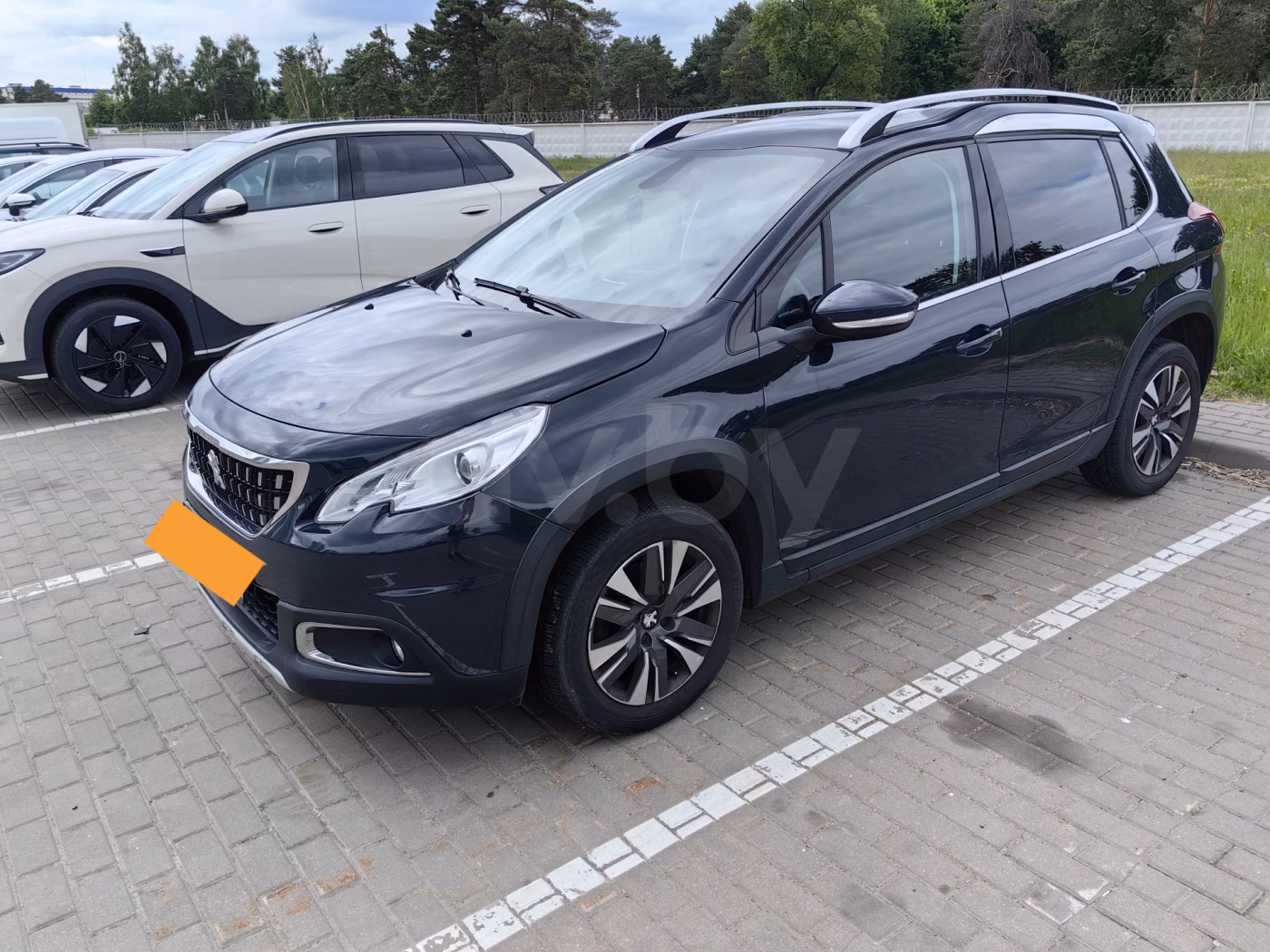 Peugeot 2008 фото 3