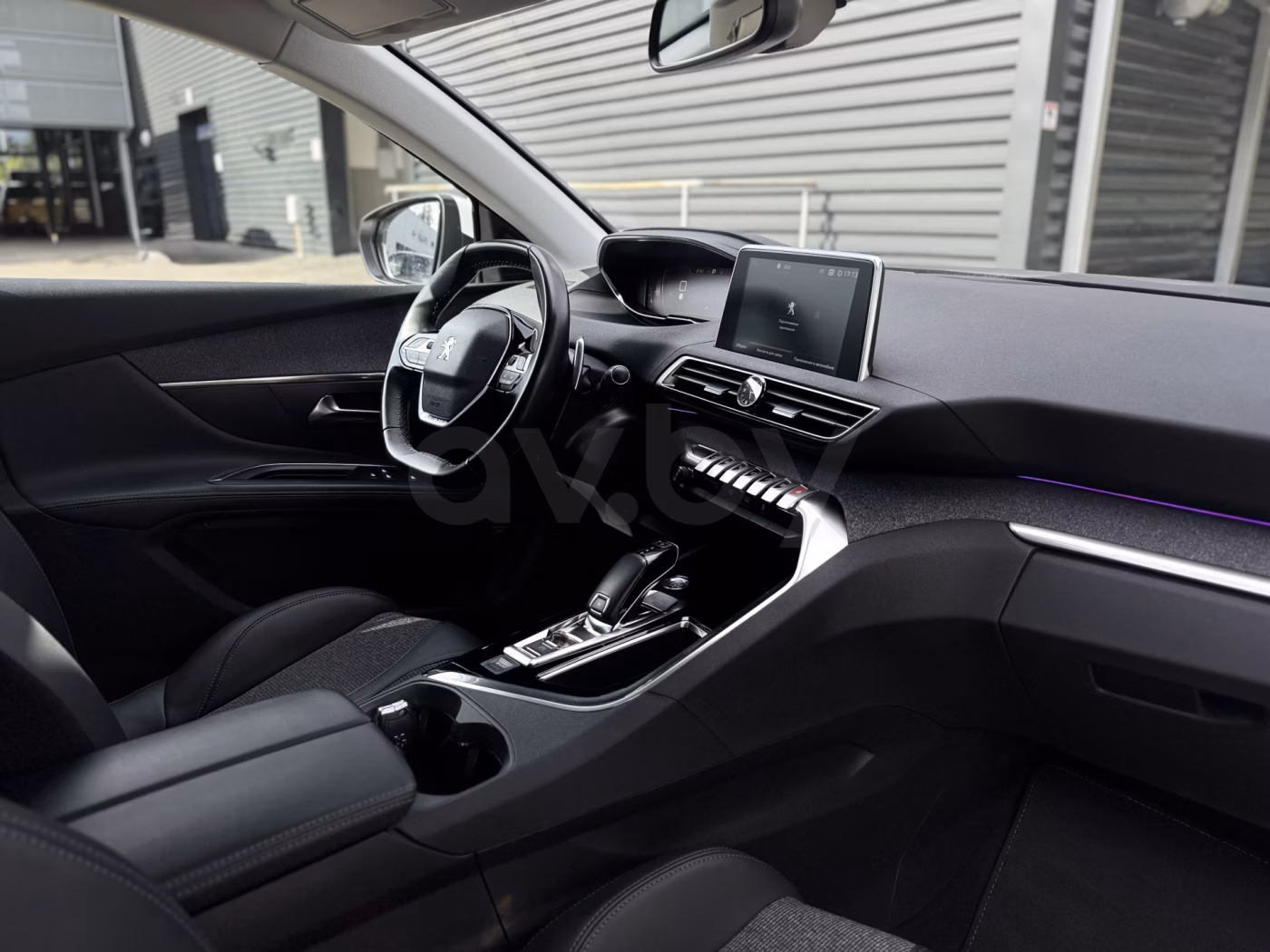 Peugeot 5008 фото 9