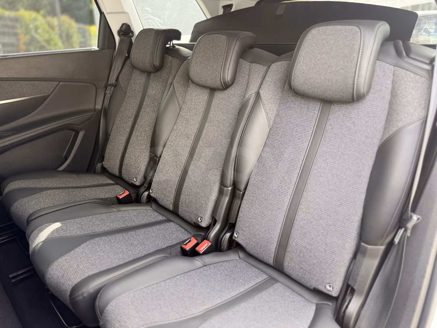 Peugeot 5008 фото 18