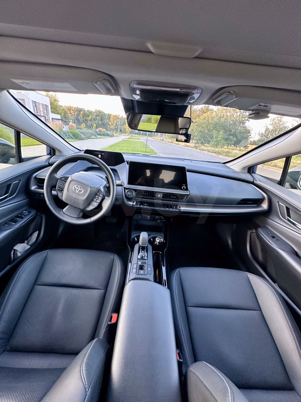 Toyota Prius фото 5