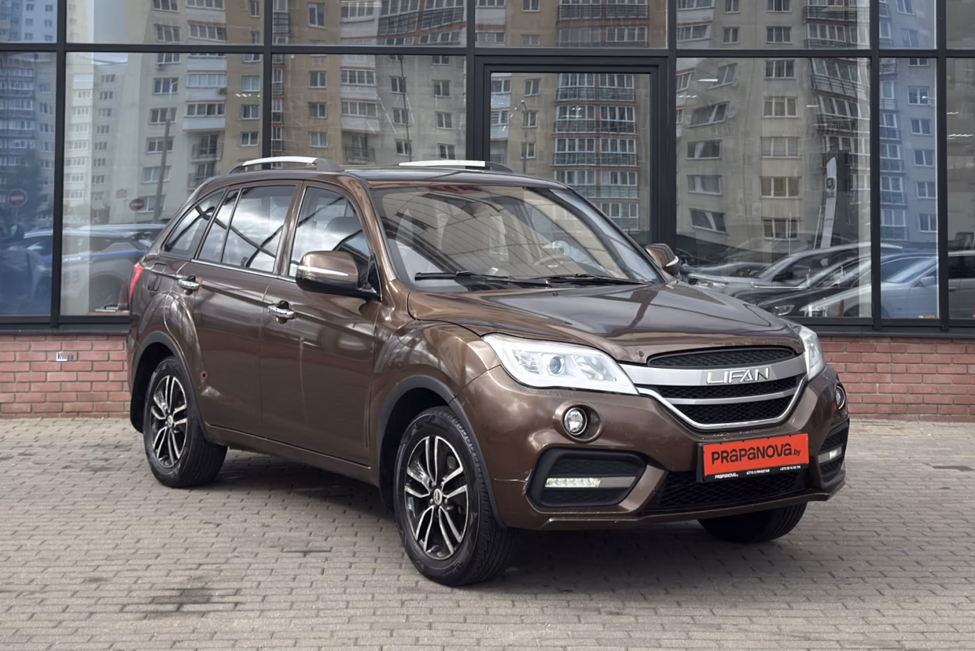 Lifan X60 фото 3