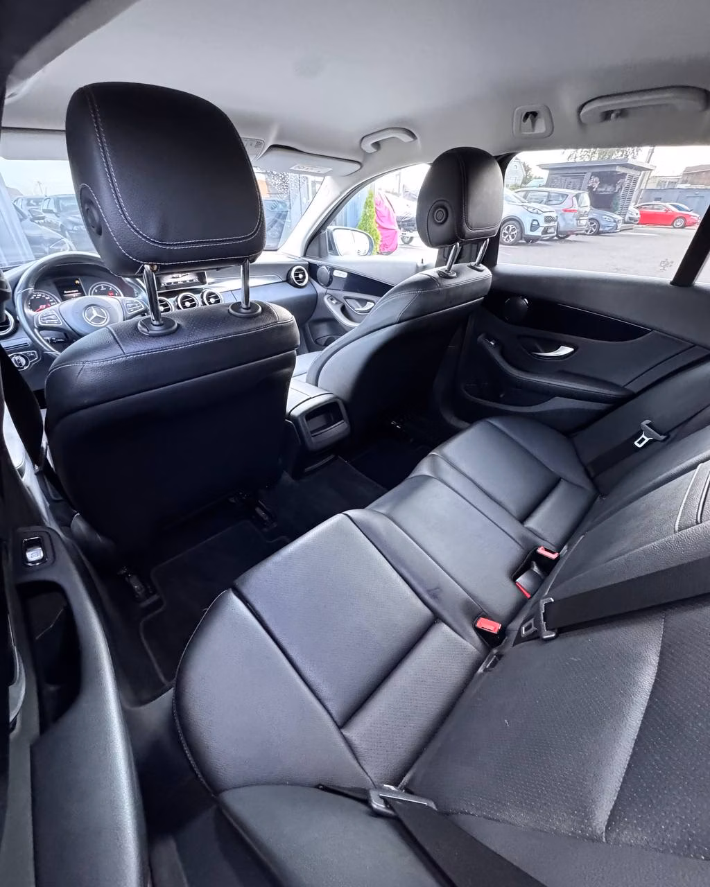 Mercedes-Benz C-Класс фото 11