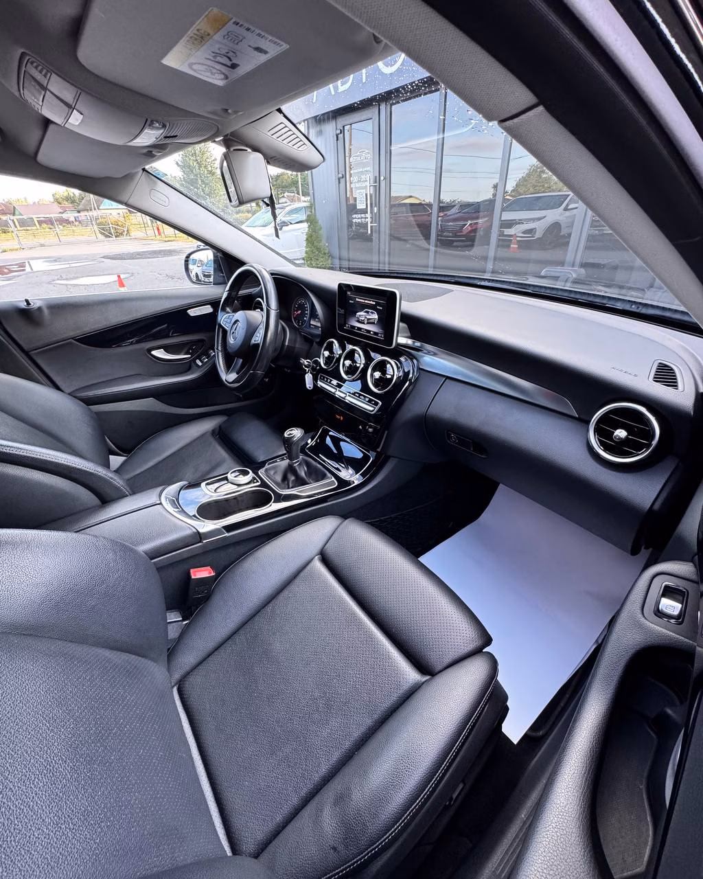 Mercedes-Benz C-Класс фото 14