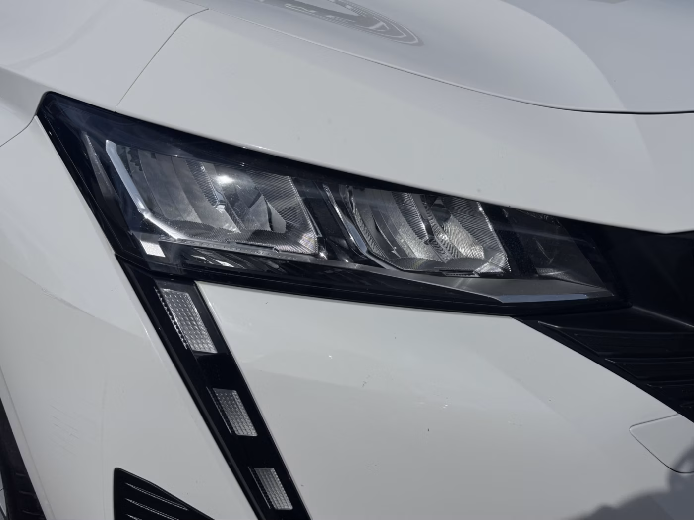 Peugeot 308 фото 18