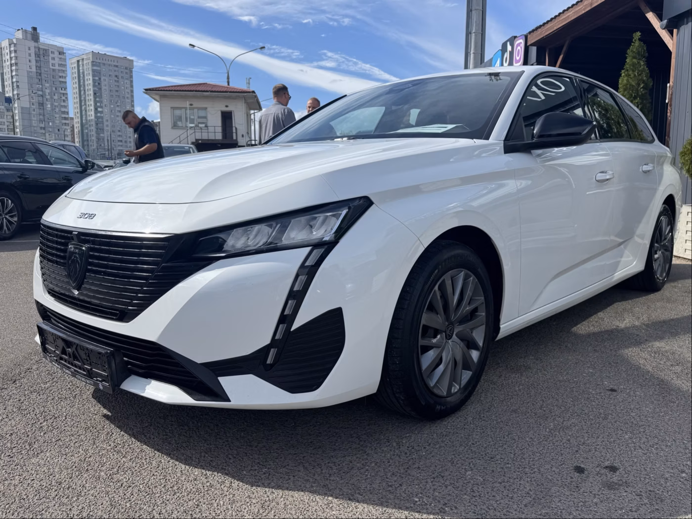 Peugeot 308 фото 3