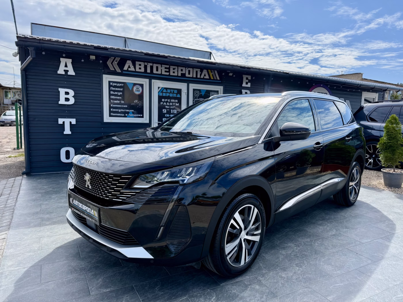 Peugeot 5008 фото 2