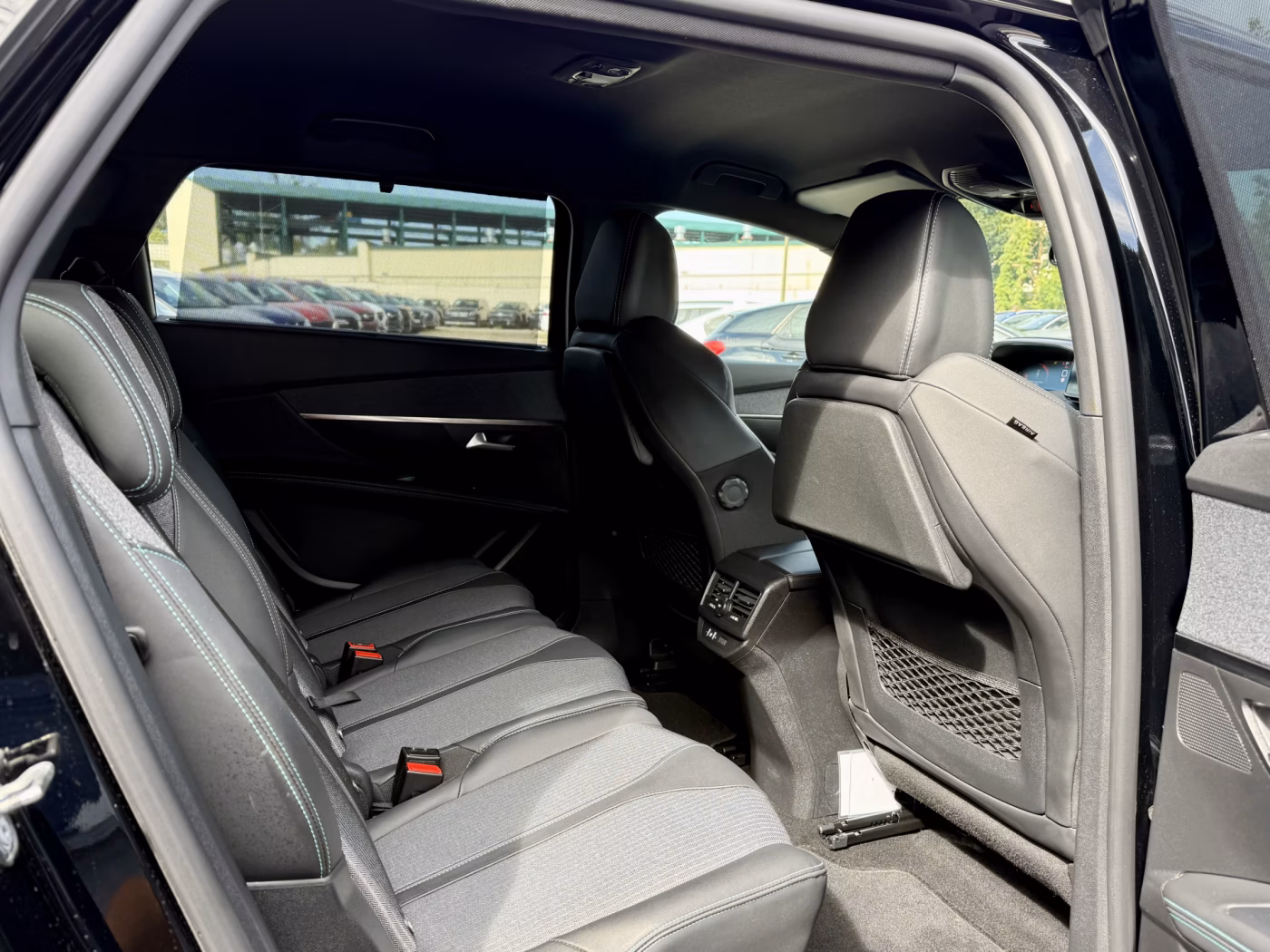 Peugeot 5008 фото 20