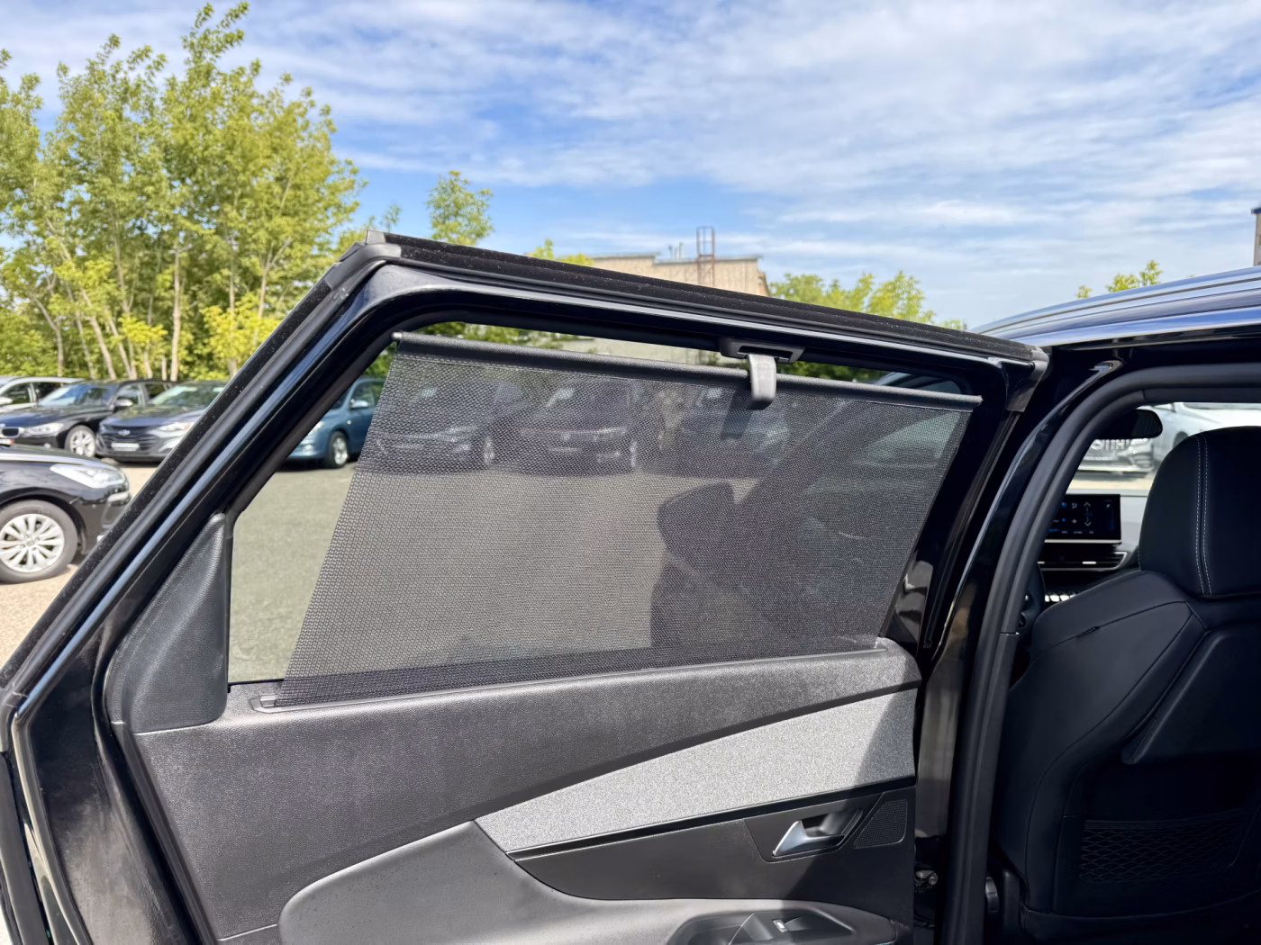 Peugeot 5008 фото 17