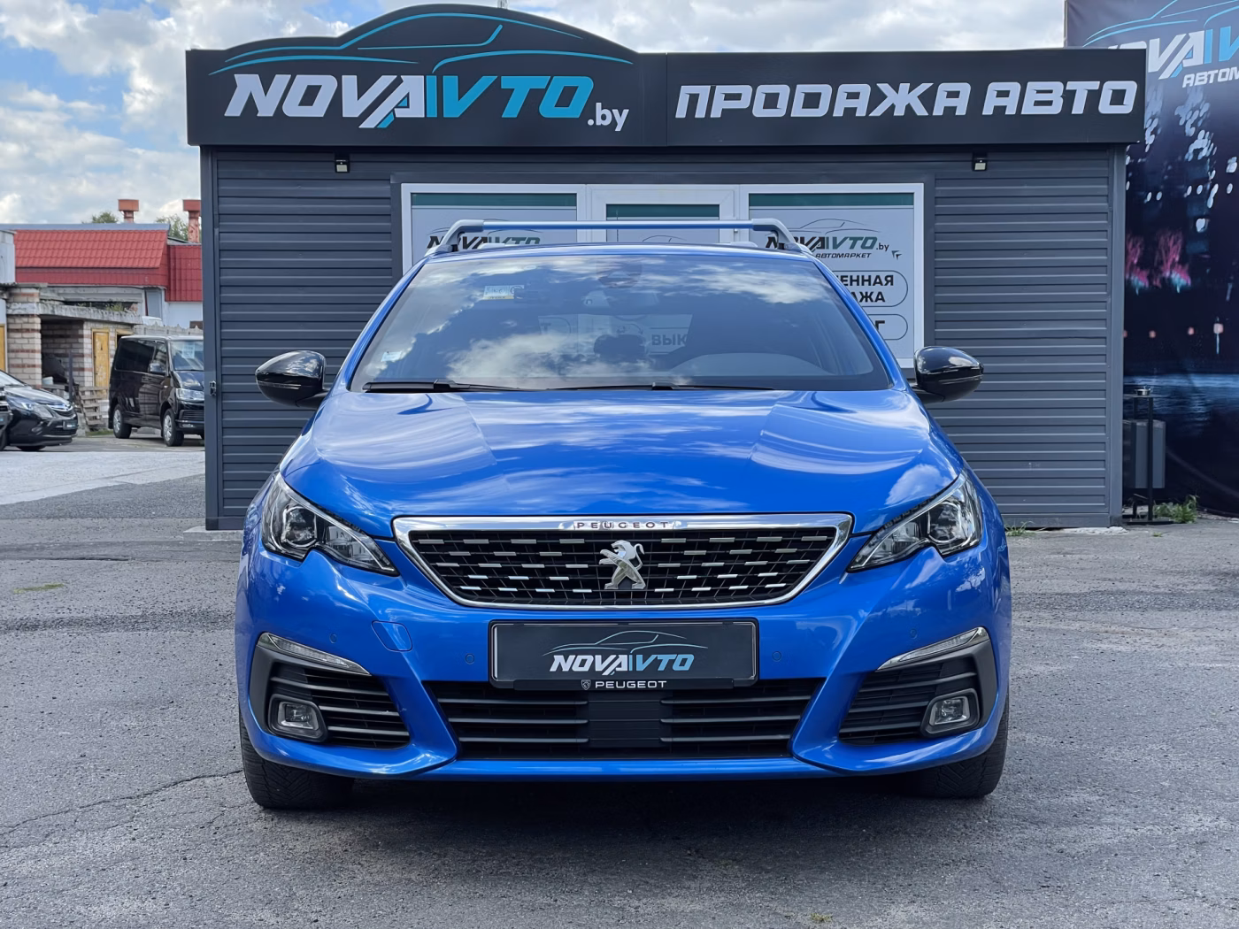 Peugeot 308 фото 2