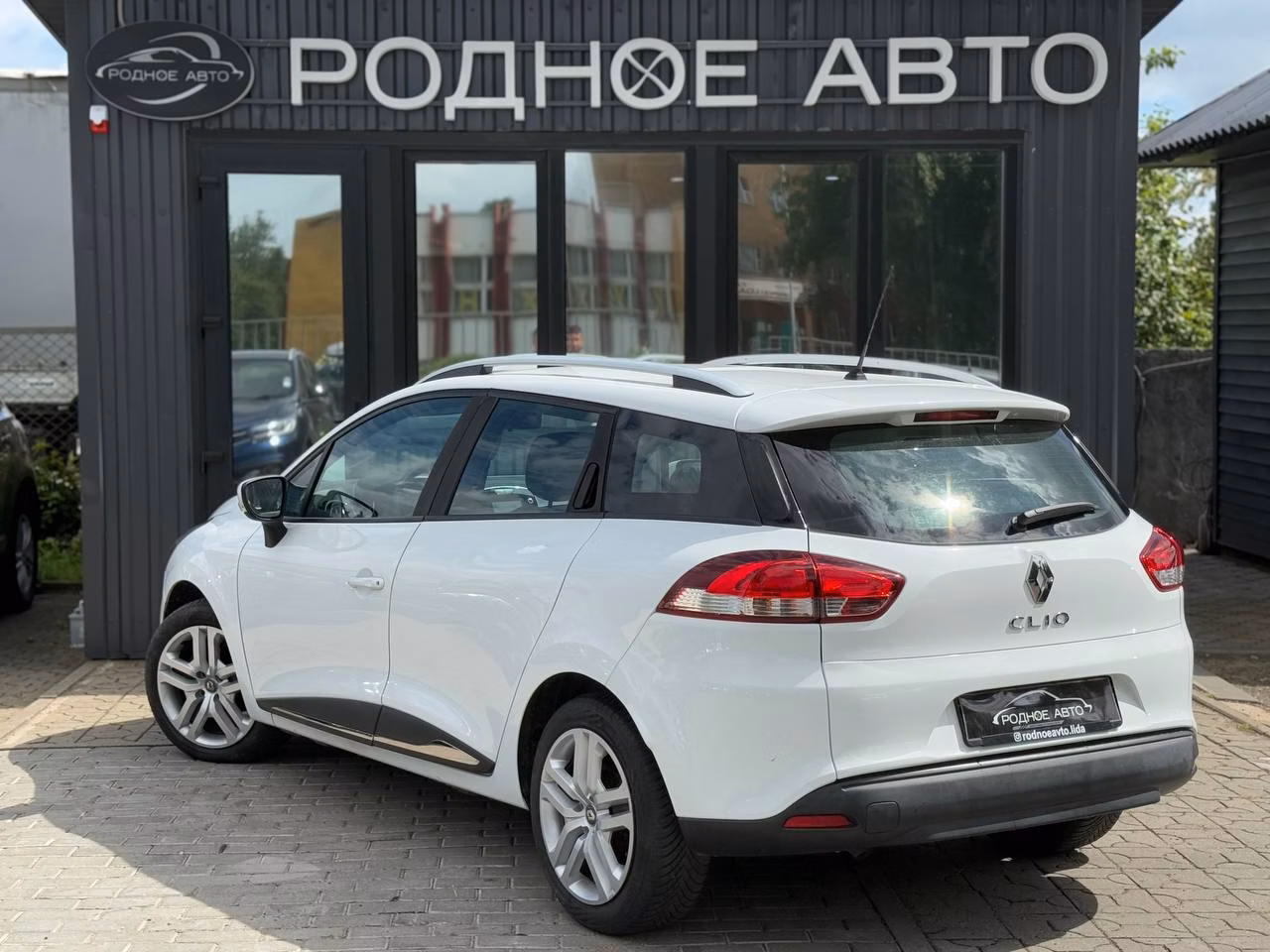 Renault Clio фото 4