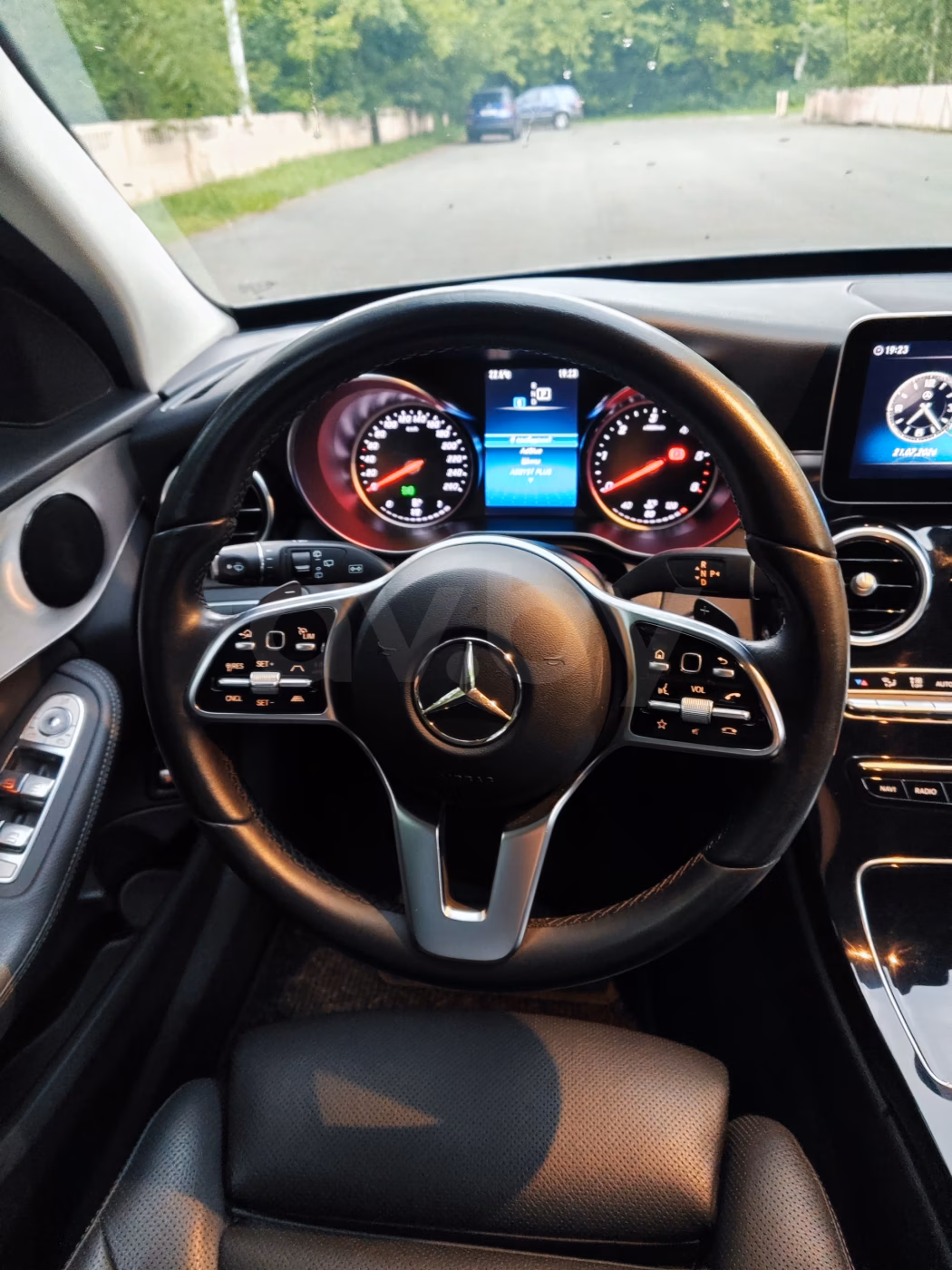 Mercedes-Benz C-Класс фото 12