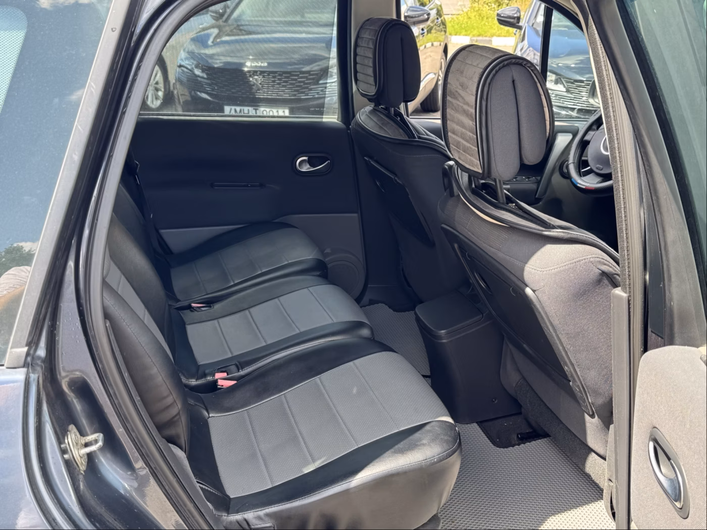 Renault Scenic фото 22