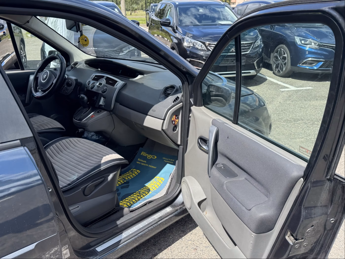Renault Scenic фото 16