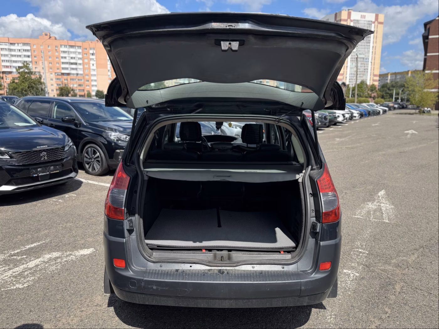 Renault Scenic фото 7