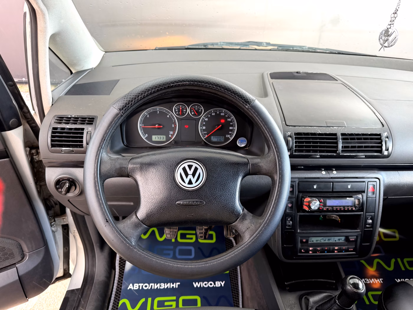 Volkswagen Sharan фото 9