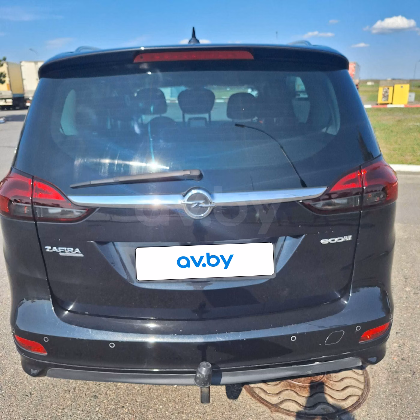 Opel Zafira фото 6
