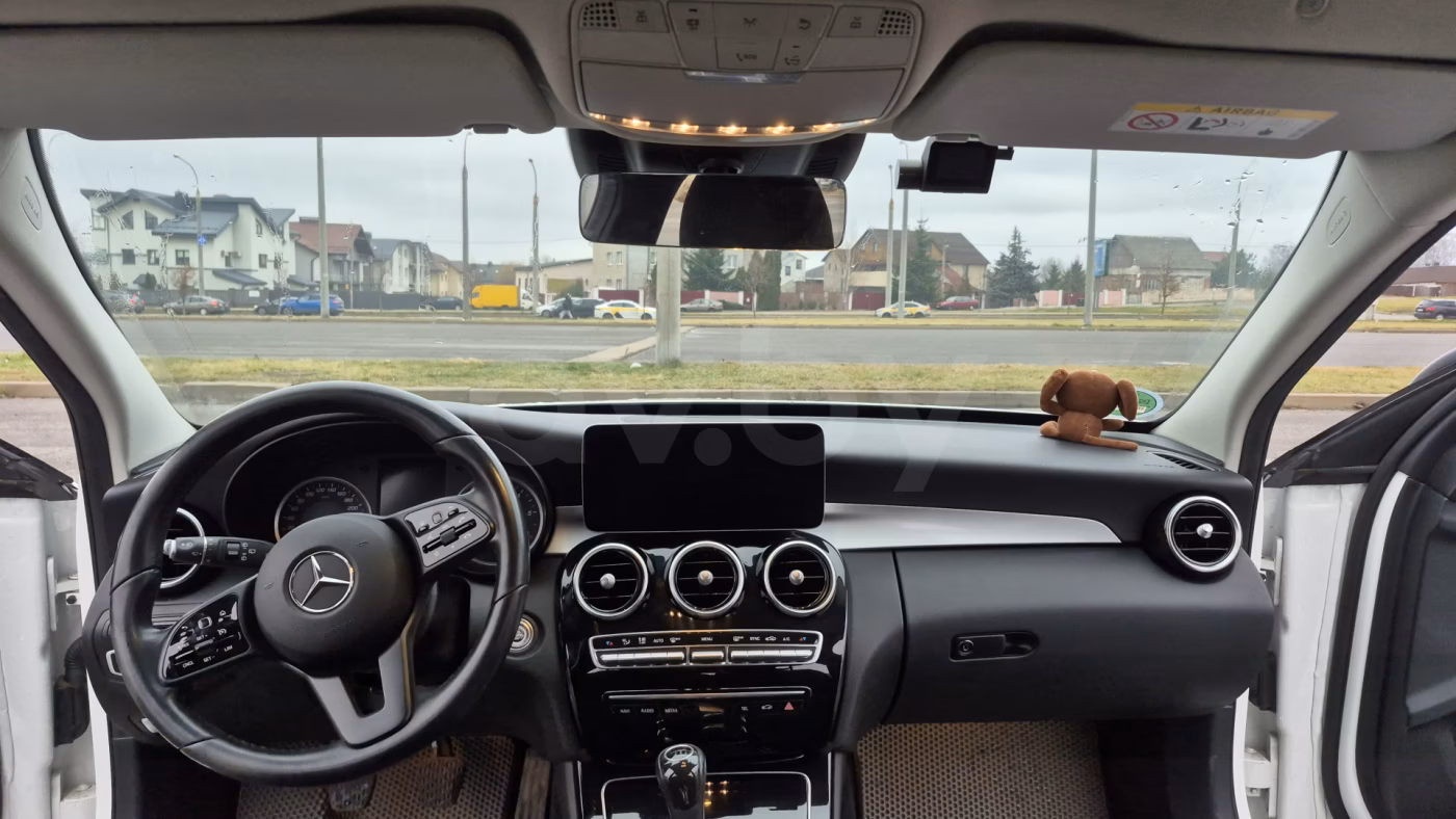 Mercedes-Benz C-Класс фото 10