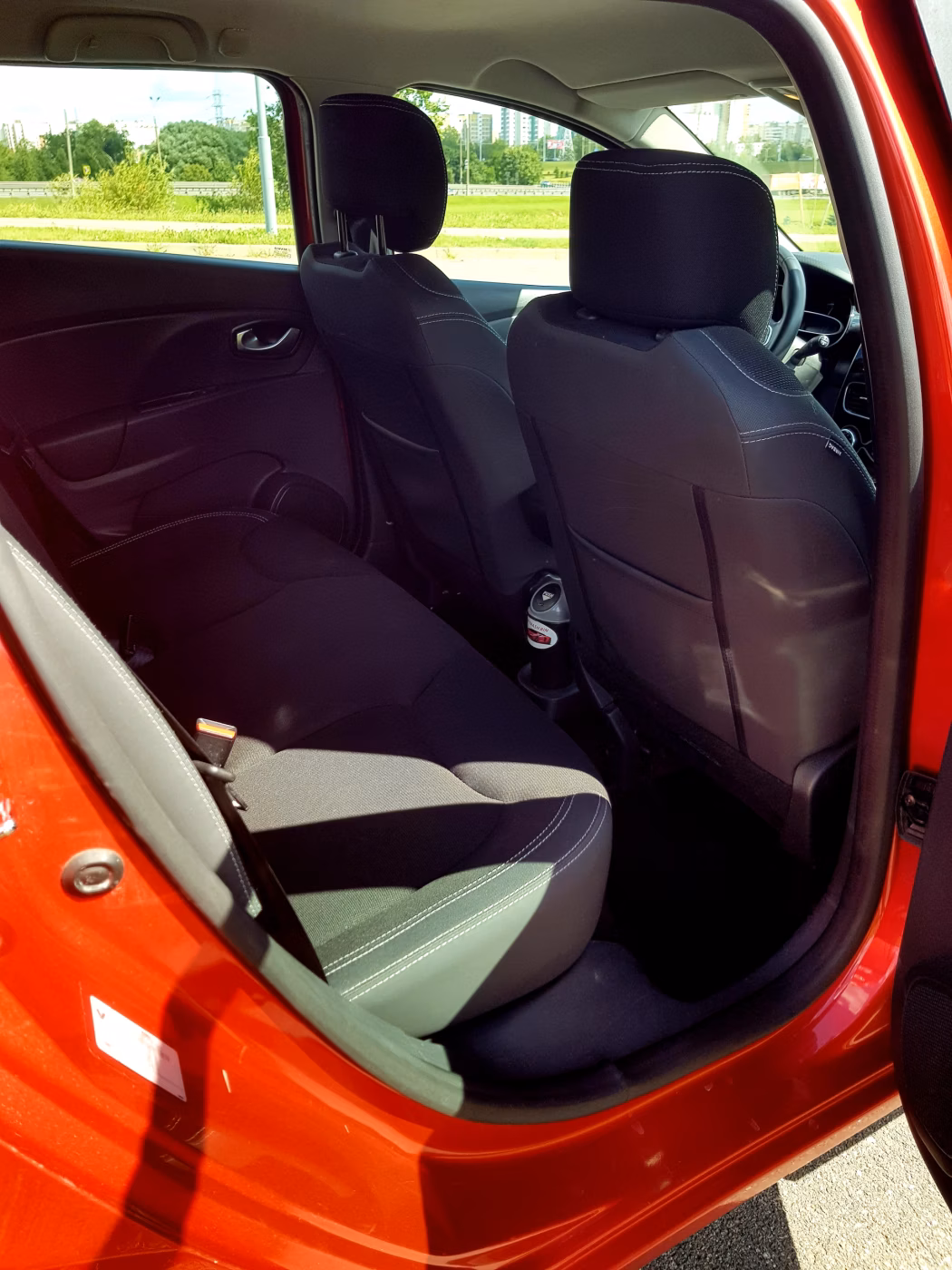 Renault Clio фото 12