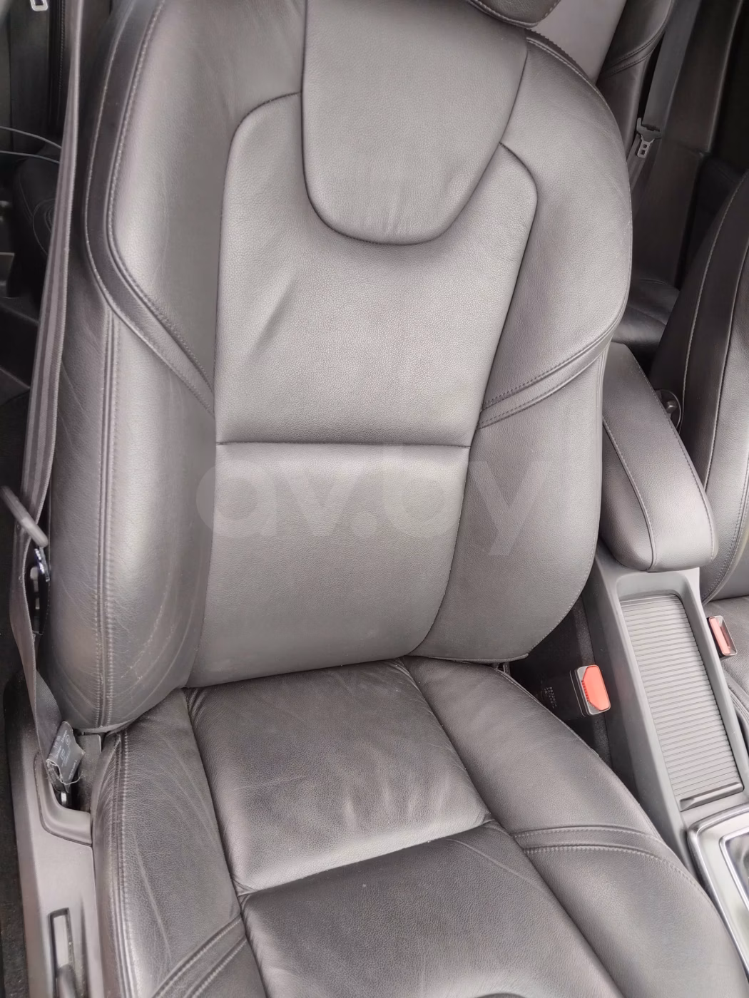 Volvo V40 фото 12