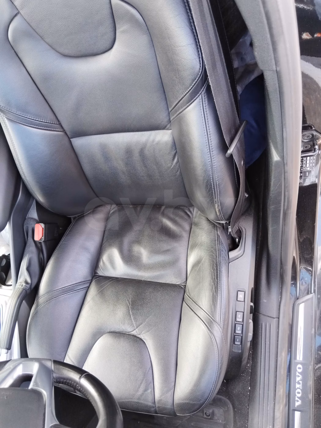 Volvo V40 фото 9