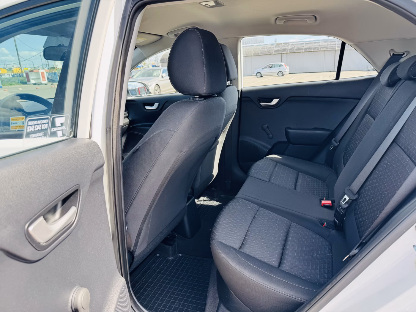 Kia Rio фото 6