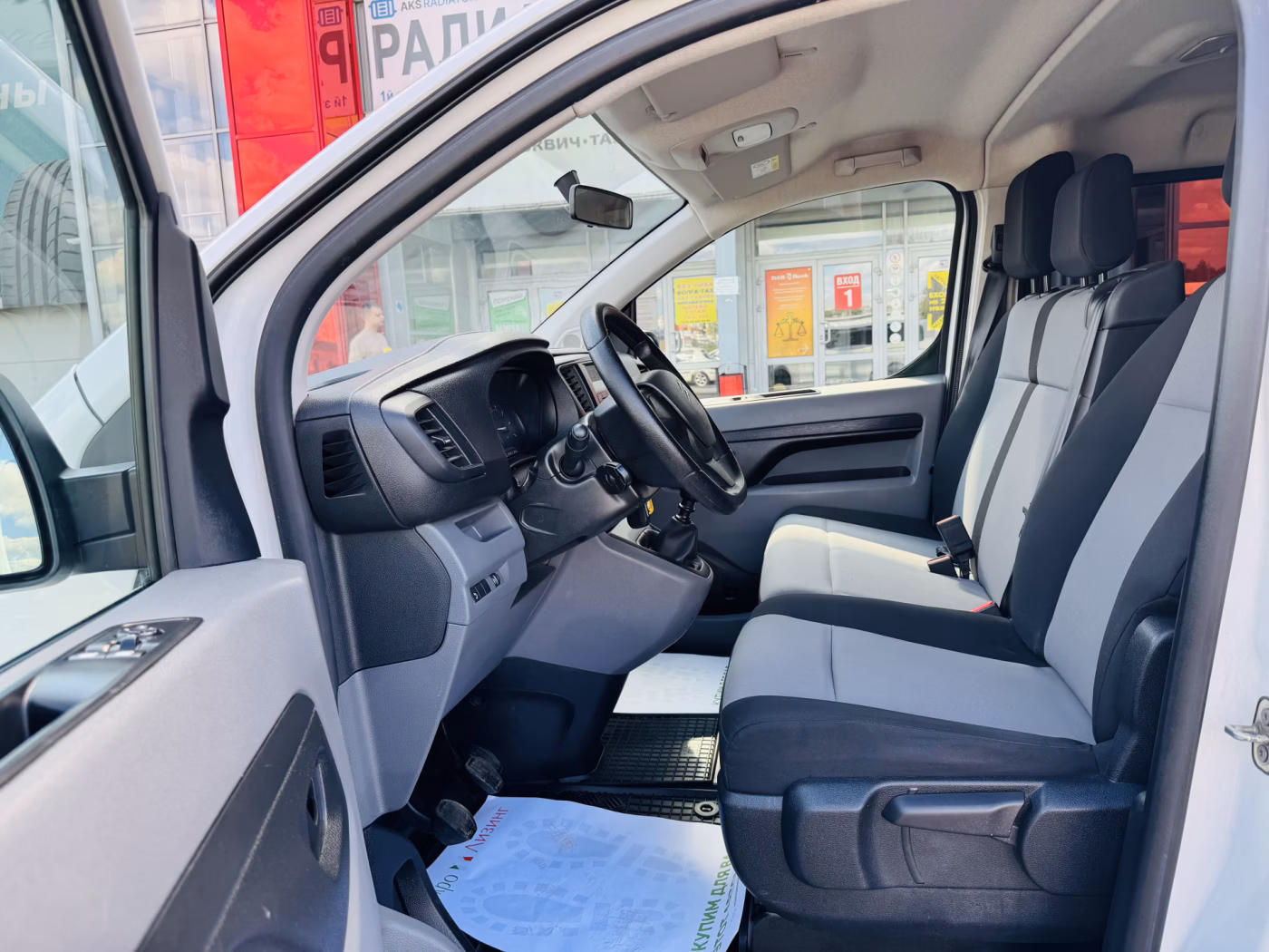 Citroen Jumpy фото 5