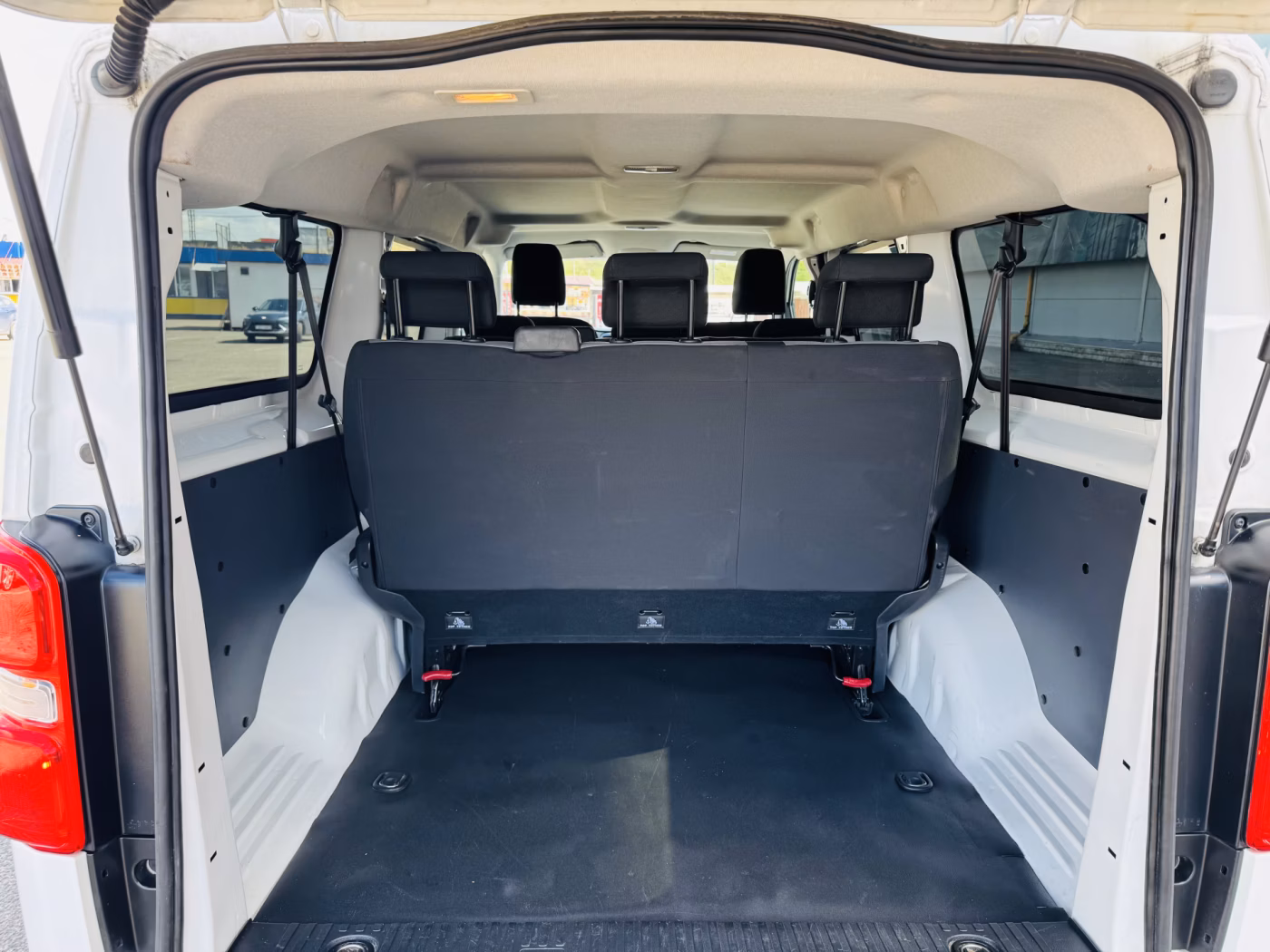 Citroen Jumpy фото 7