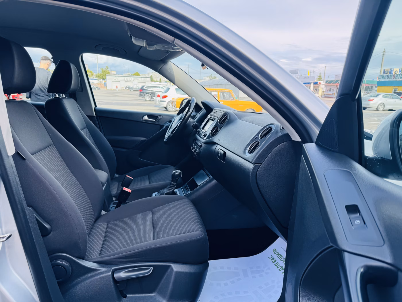 Volkswagen Tiguan фото 8