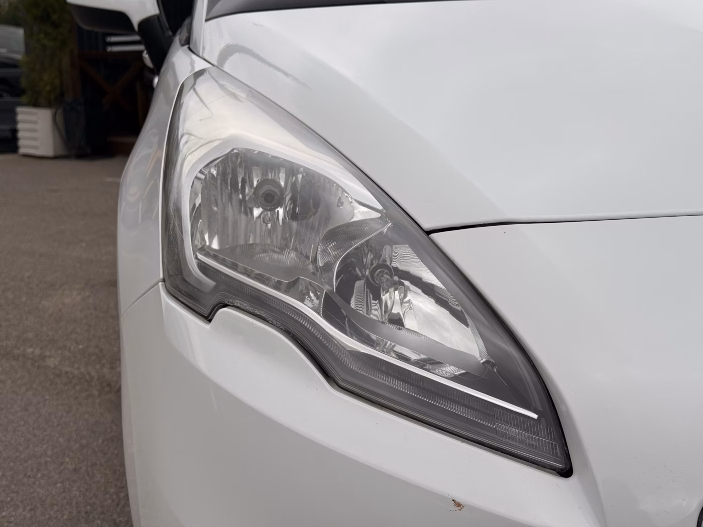 Peugeot 5008 фото 12