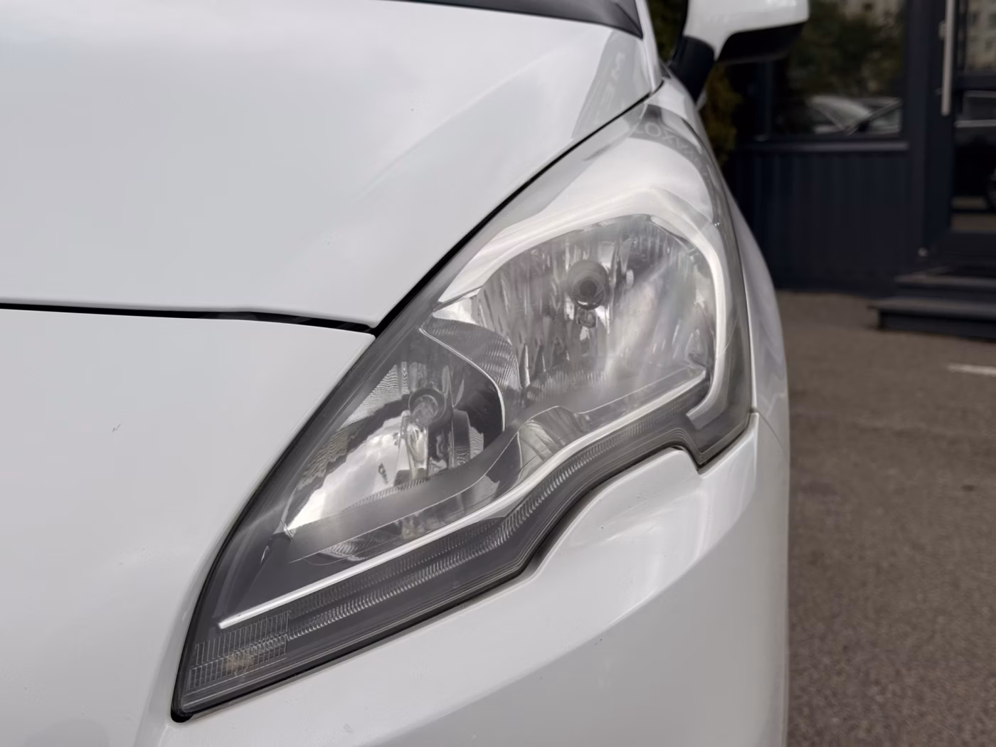Peugeot 5008 фото 13