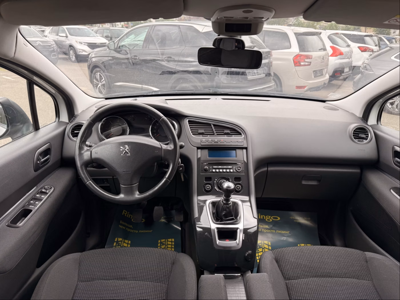 Peugeot 5008 фото 27