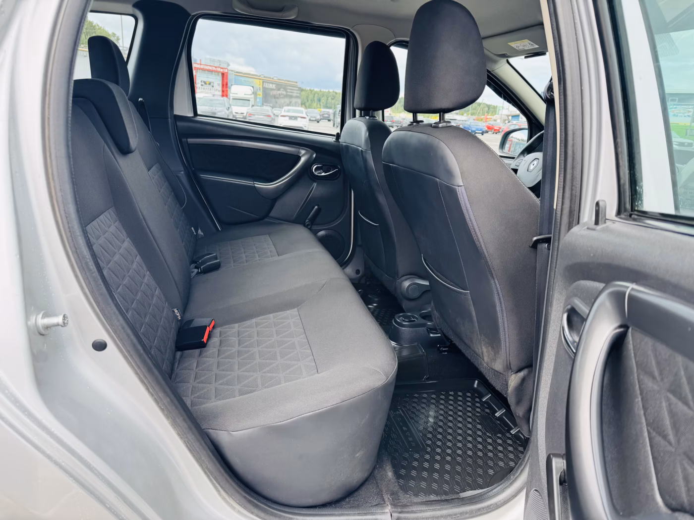 Renault Duster фото 7