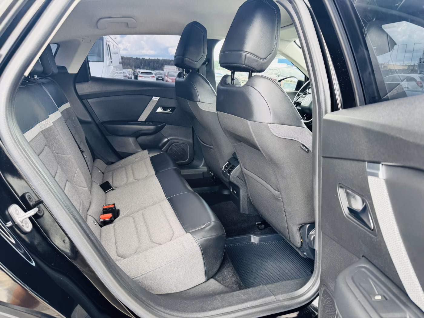 Citroen C4 фото 7