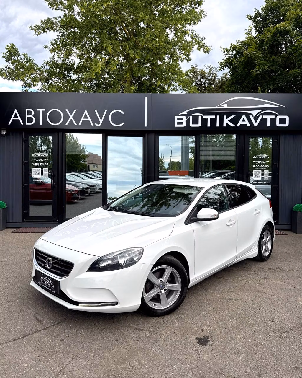 Volvo V40 фото 3