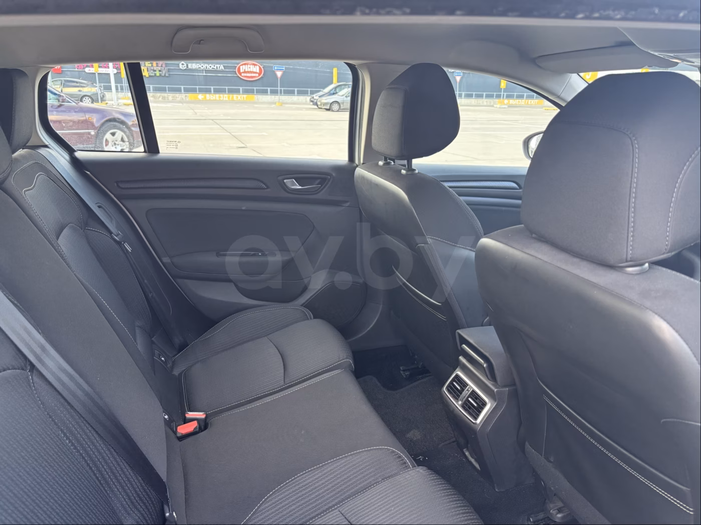 Renault Megane фото 2