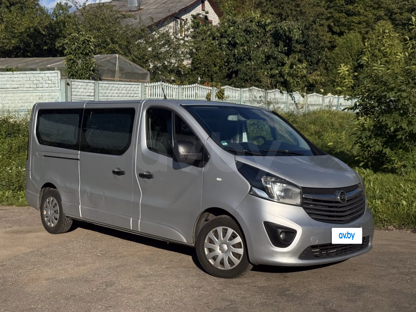 Opel Vivaro фото 4