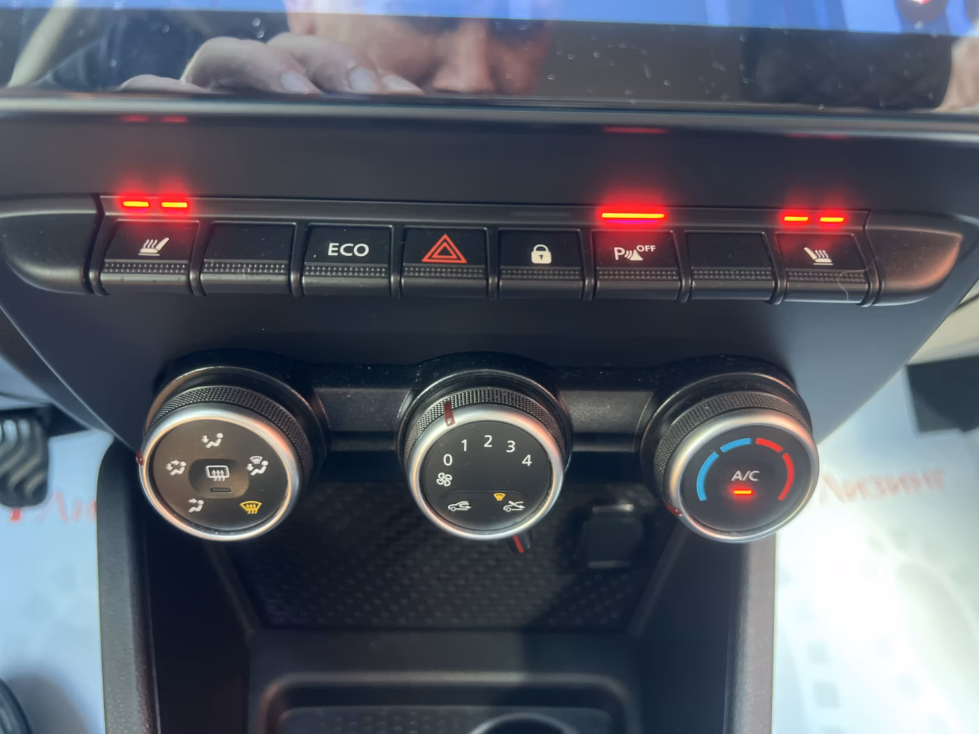 Renault Duster фото 14
