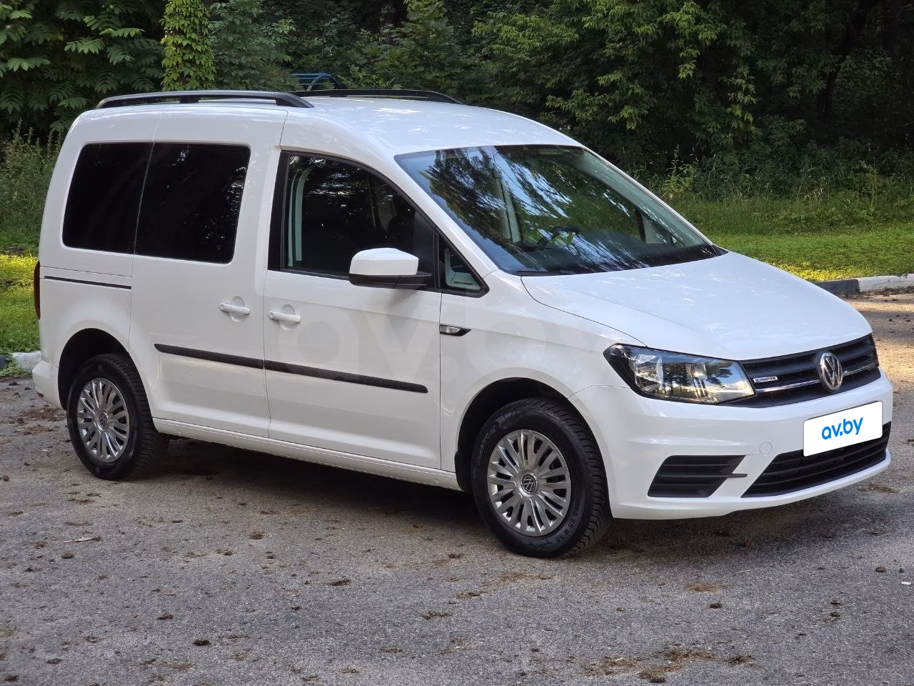 Volkswagen Caddy фото 8