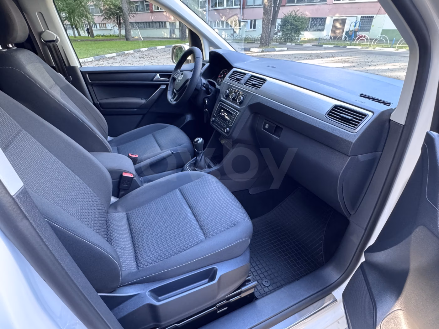 Volkswagen Caddy фото 23