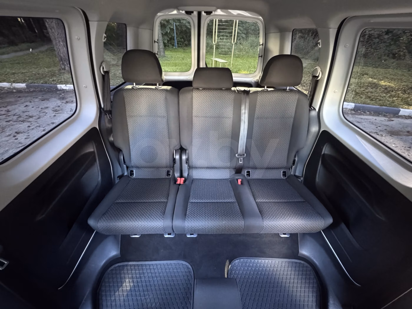 Volkswagen Caddy фото 27